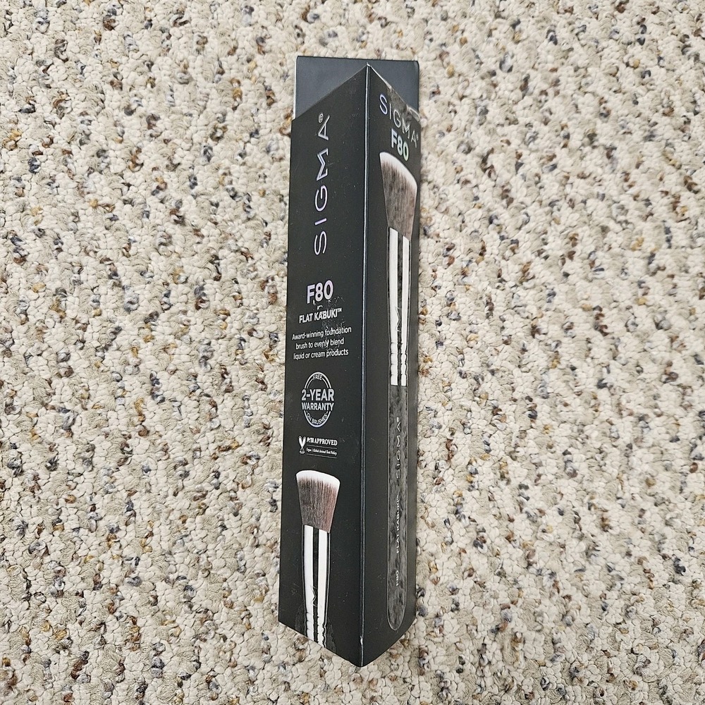 Sigma Beauty F80 Flat Kabuki Brush